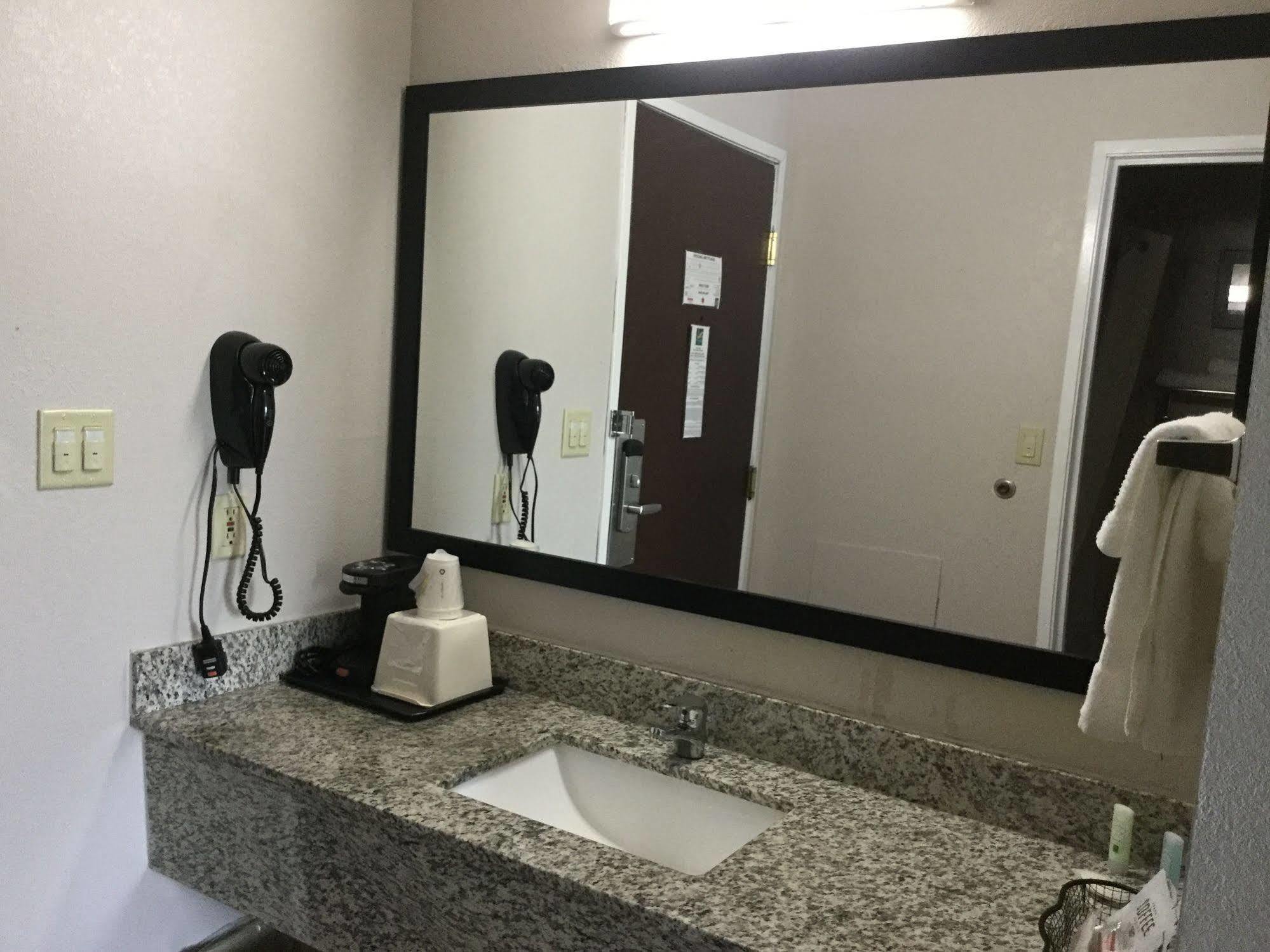 Motel 6 Lancaster, Pa Fertility Екстериор снимка